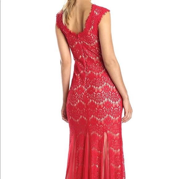Betsy & Adam Lace Mesh Gown Red/Nude 16 - Picture 2 of 7